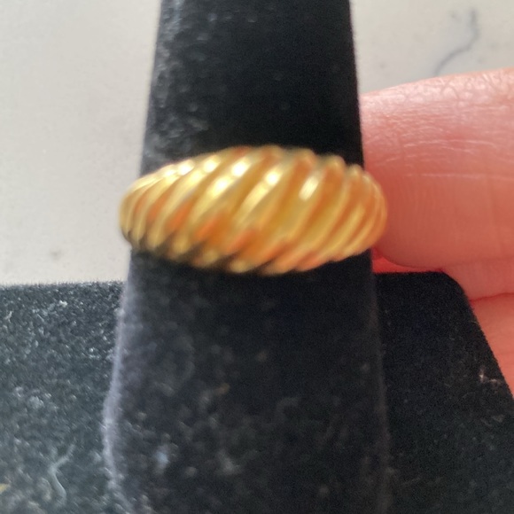 GOLD PLATED RING - Picture 3 of 3
